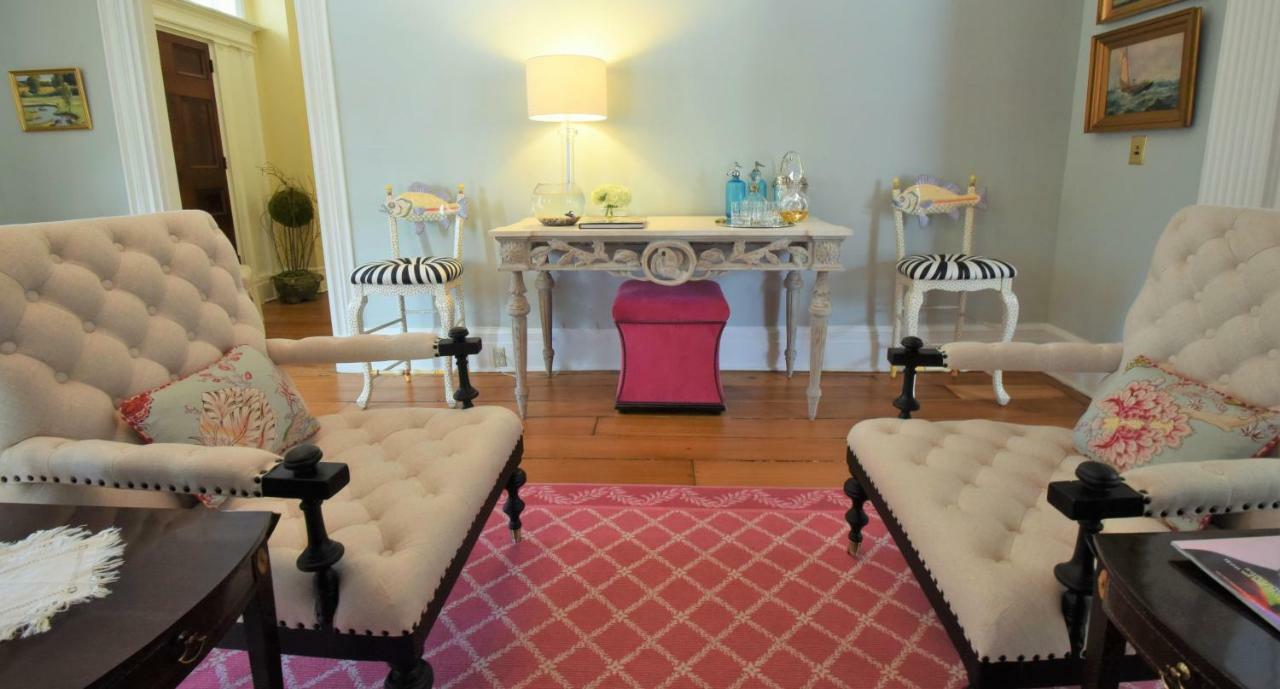 34 State "Historic Luxury Suites" スカニースルズ エクステリア 写真
